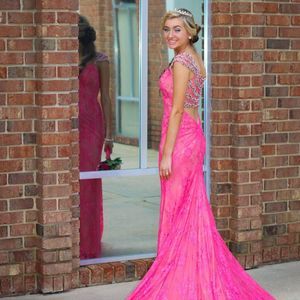 Meet your Posher, Kelbie